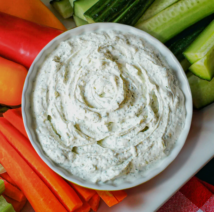 Garlic Dill Sour Cream